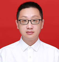 李一坤